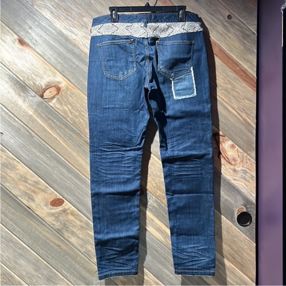 NWT Free People Haynes Wash Patchwork Crochet low rise straight leg jeans Sz 31 - Picture 5 of 8